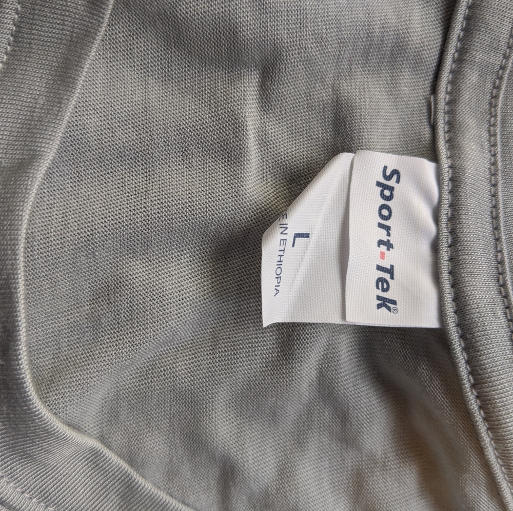 Handmade t-shirt - Picture 2 of 3